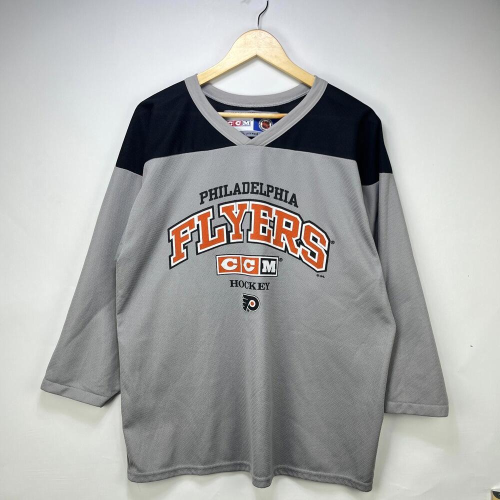 Vintage Philadelphia Flyers CCM Hockey Jersey Medium